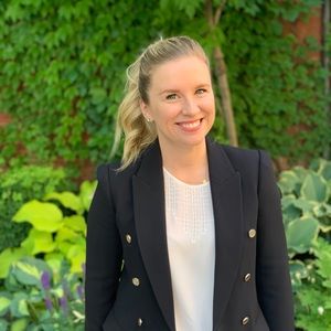 Meet your Posher, Rebecca